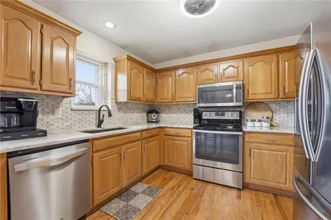 Kitchen - 1707 Shelby Dr, Raymore, MO 64083 photo 1 of 1