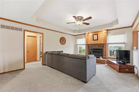 Living - 1707 Shelby Dr, Raymore, MO 64083 photo 2 of 4