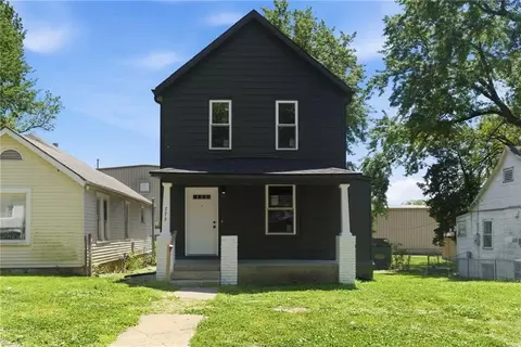 775 Miami St, Leavenworth, KS 66048