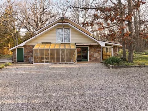 22303 County 253 Rd, Wheatland, MO 65779