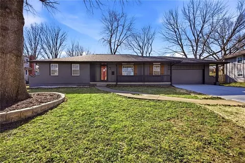 12718 Crystal Ave, Grandview, MO 64030