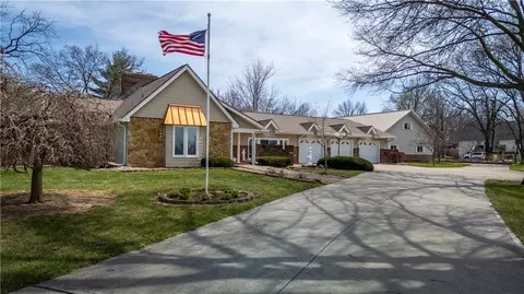 2303 Lynn Rd, Excelsior Springs, MO 64024