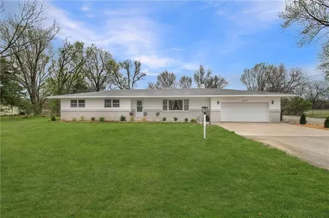 4712 Main St, Parsons, KS 67357