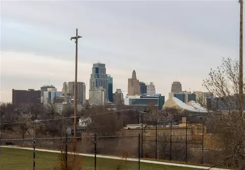 2111 Holly St, Kansas City, MO 64108