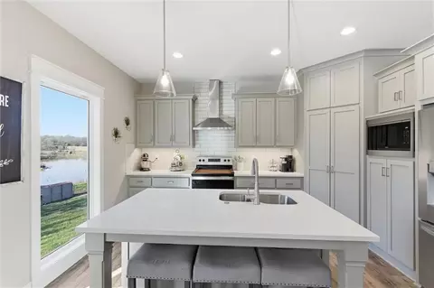 Kitchen - 308 E Oak St, Lone Jack, MO 64070 photo 2 of 4