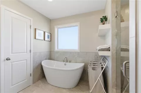 Bath - 308 E Oak St, Lone Jack, MO 64070 photo 3 of 5