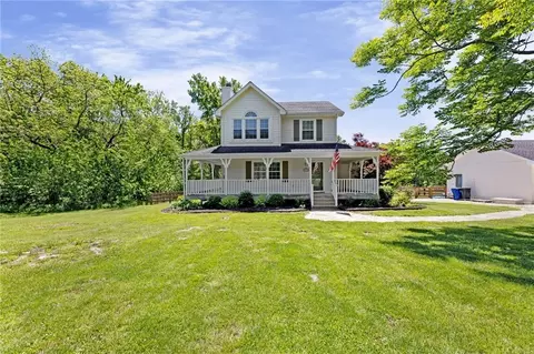 35307 E State Route Vv, Pleasant Hill, MO 64080