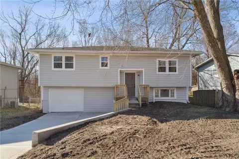 309 W Mcdonald St, Edgerton, KS 66021