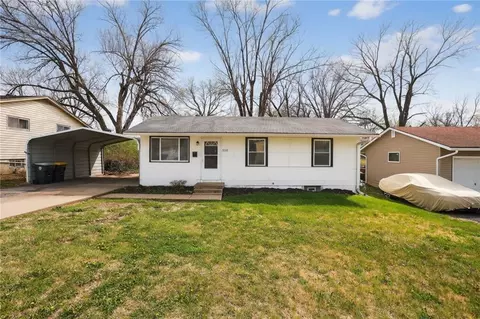 5130 Palmer St, Kansas City, MO 64129