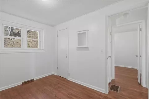 Bedroom - 20118 E Truman Rd, Independence, MO 64056 photo 6 of 6