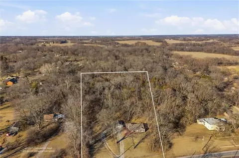View/Area - 20118 E Truman Rd, Independence, MO 64056 photo 1 of 3