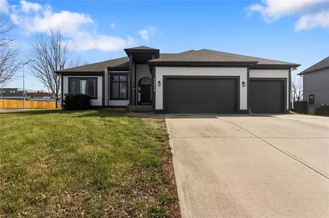 15919 E 78th St, Kansas City, MO 64139