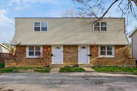 212 N Oak Dr, Belton, MO 64012