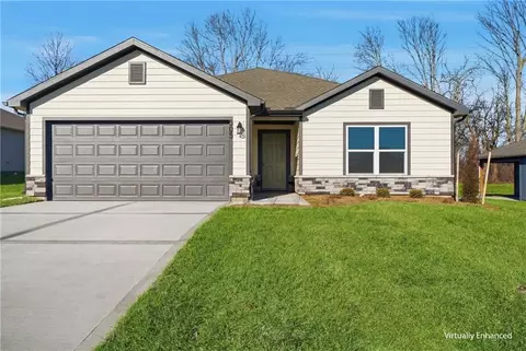 613 W Fountain St, Gardner, KS 66030