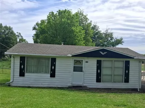 819 N 61st St, Kansas City, KS 66102