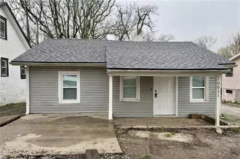 10031 E Wilson Rd, Independence, MO 64053