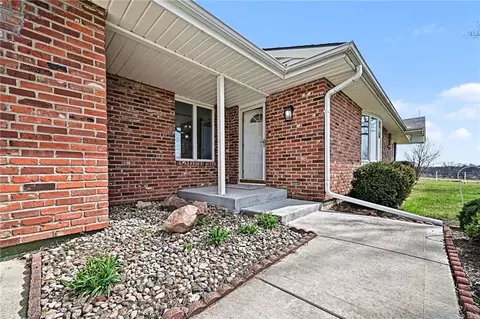Exterior - 6409 Clinton County Line Rd, Trimble, MO 64492 photo 3 of 12
