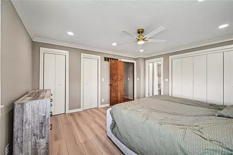 Bedroom - 6409 Clinton County Line Rd, Trimble, MO 64492 photo 2 of 2