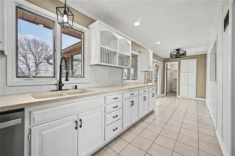 Kitchen - 6409 Clinton County Line Rd, Trimble, MO 64492 photo 3 of 3