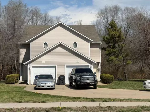 209 SW 213 Sw South Ave, Blue Springs, MO 64014