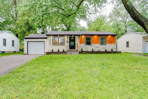 13800 11th St, Grandview, MO 64030