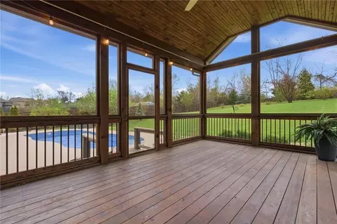 13335 N Bedford Falls Dr, Platte City, MO 64079