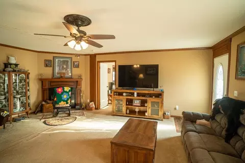 Living - 15017 Botkin Rd, Centerville, KS 66014 photo 3 of 3