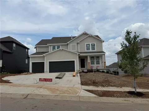 11453 S Langley St, Olathe, KS 66061