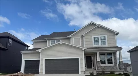 11453 S Langley St, Olathe, KS 66061