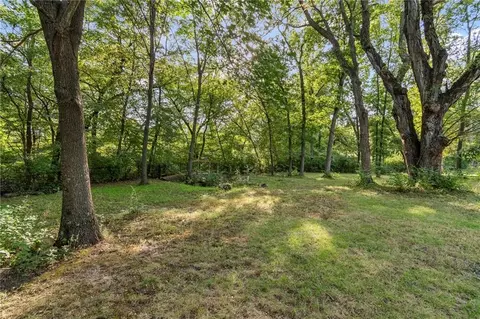Exterior - 6009 Walnut Cv, Trimble, MO 64492 photo 6 of 9