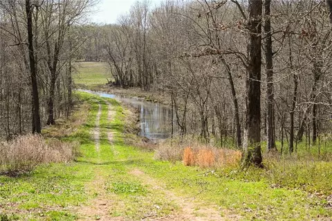 View/Area - 107 SE 40th Rd, Lamar, MO 64759 photo 2 of 27