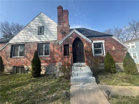 2252 E 77 Ter, Kansas City, MO 64132