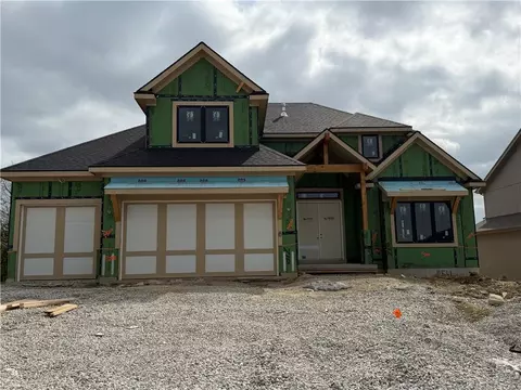 11561 S Houston St, Olathe, KS 66061