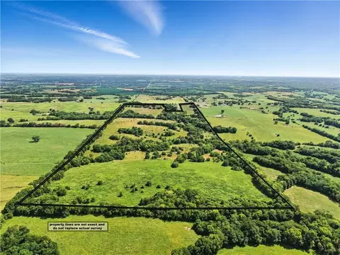 14805 SE Mcbee Chapel Rd, Braymer, MO 64624