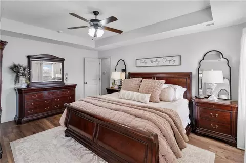 Bedroom - 1303 Ashdown Cir, Raymore, MO 64083 photo 7 of 7