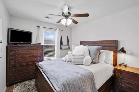 Bedroom - 1303 Ashdown Cir, Raymore, MO 64083 photo 3 of 7