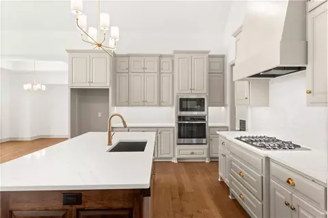 Kitchen - 1628 Hanover Ln, Raymore, MO 64083 photo 1 of 6