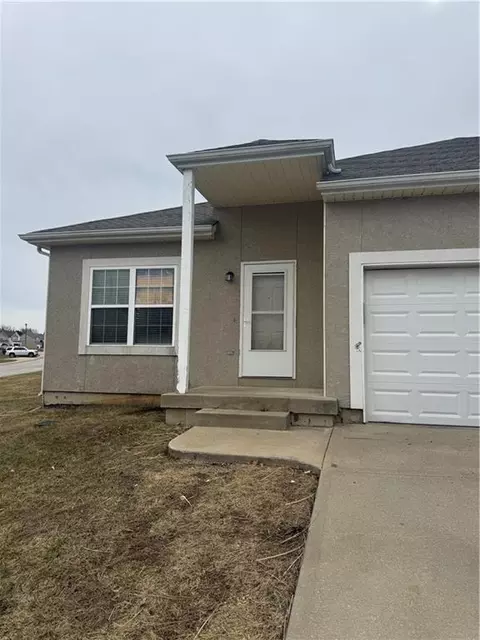 10331 Sloan Ave, Kansas City, KS 66109