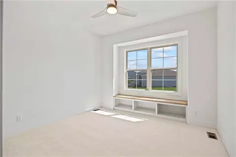 Bedroom - 500 Bentwater Dr, Raymore, MO 64083 photo 5 of 6