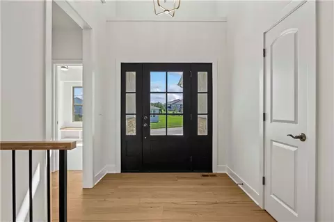 Entry Way - 500 Bentwater Dr, Raymore, MO 64083 photo 2 of 5