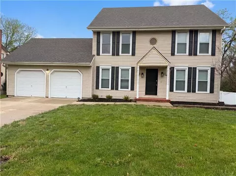 3345 Lake Shore Dr, Blue Springs, MO 64014