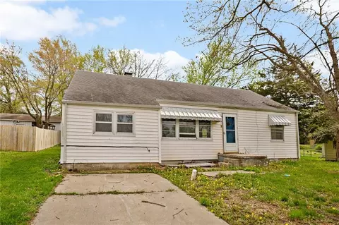 706 N Broadway St, Princeton, MO 64673