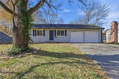 5200 S Delaware Ave, Independence, MO 64055