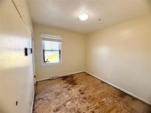 Bedroom - 3112 Hampton Rd, Saint Joseph, MO 64505 photo 1 of 3