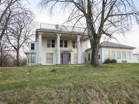 308 S Broadway St, Princeton, MO 64673