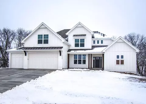 4789 NW Sienna Rdg, Riverside, MO 64150