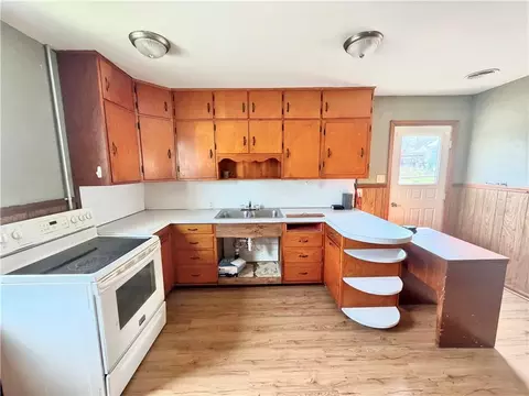 Kitchen - 113 E Marshall St, Alma, MO 64001 photo 2 of 2