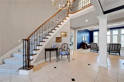 14105 Belinder St, Leawood, KS 66224