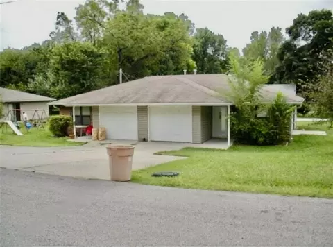 11505 E 24th St, Independence, MO 64052