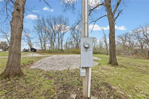 Exterior - 5 Persimmon Ln, Mapleton, KS 66754 photo 2 of 4